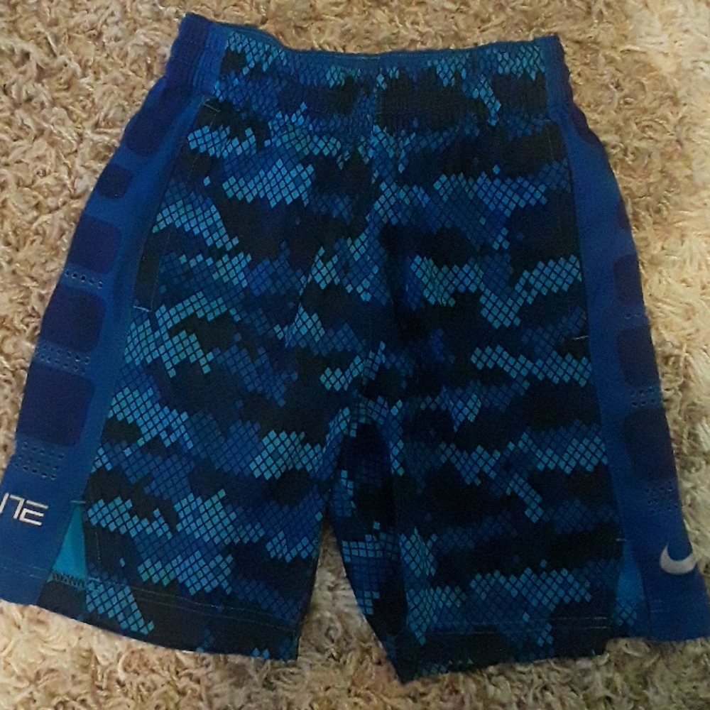 Boys nike dri fit shorts